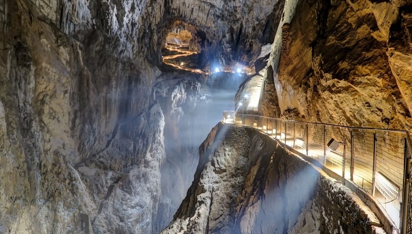 COP Travel Slovinsko Park Škocjanske jame most